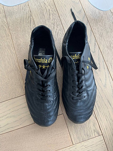 Jalgpallijalatsid Pantofola d'Oro s. 39 (2 foto / 4)
