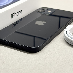 Apple iPhone 12, 64gb, Black (4 foto / 5)