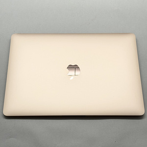 MacBook Air M1 (13” 2020) / 8GB / 256GB (SWE) (2 foto / 3)