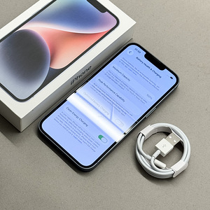 Apple iPhone 14, 128GB, синий (Аккумулятор 100%) (1 фото из 3)