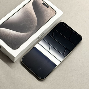 Apple iPhone 15 Pro Max, 256gb, Natural Titanium (2 foto / 3)