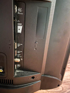 SMART TV TCL U43P6006 (4 foto / 5)