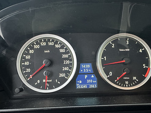 BMW e61 530D 170kw (5 foto / 6)