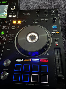 Пионер XDJ RX2 + Sennheiser HD-25 (4 фото из 9)