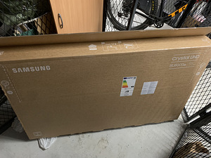 Samsung Crystal telekas. Ultra HD, 55'' LED LCD 4K (8 foto / 9)