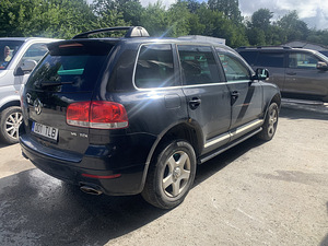 VW TOUAREG на запчасти (1 фото из 4)