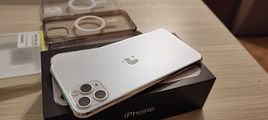 iPhone 11 Pro Max valge (1 foto / 3)