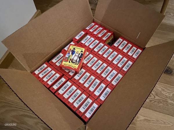 Продам коробку игральных карт (145 колод) (фото #2)