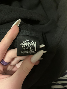 BASIC STÜSSY HOODIE (3 foto / 6)