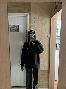 BASIC STÜSSY HOODIE (4 foto / 6)