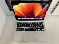 Apple Macbook Air M1 2020 8Gb/256 RUS A2337