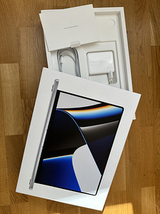 Macbook Pro 16" M1 Pro 16Gb / 512GB / RUS 2021 / silver (2 foto / 7)