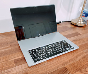 Acer Notebook Laptop 15,6 Transformer Spin Touch (4 foto / 10)