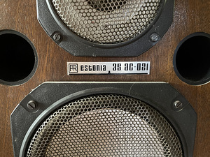 Kõlarid/speakers Estonia + võim/amplifiers (2 foto / 4)