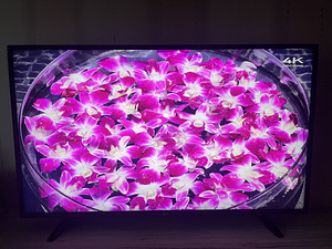 ПРОДАЕТСЯ LG 4K SMART TV 49” ТЕЛЕВИЗОР (5 фото из 9)