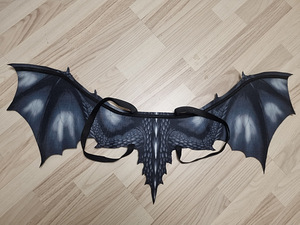 HALLOWEEN Deemoni TIIVAD rihmadega (2 foto / 3)