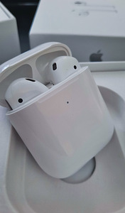 Airpods 2 (2 фото из 6)