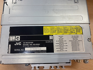 Raadio JVC (2 foto / 2)