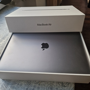 Sülearvuti Apple MacBook Air 13” Apple M1 8/256GB (4 foto / 4)