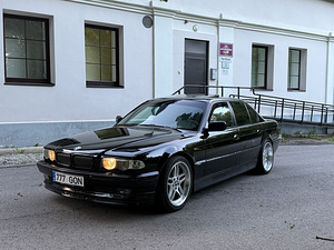 BMW 730d e38 Facelift (2 фото из 15)
