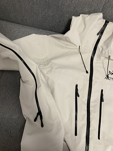 Arcteryx tuulejope (GORE-TEX) (5 foto / 7)