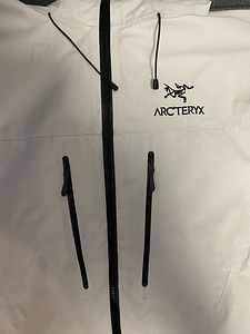 Arcteryx tuulejope (GORE-TEX) (7 foto / 7)