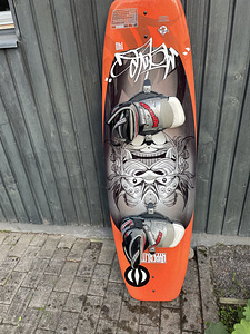 Wakeboard Hyperlite 140 by shaun Murray (1 foto / 6)