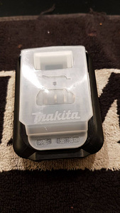 Аккумулятор Makita BL1021B 12v 2.0 Ач (1 фото из 2)