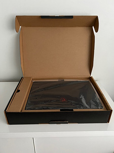 MSI GF63 THIN 12VF(2023)RTX 4060 8 GB/Core i5-12450H (2 foto / 8)