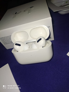 Продам AirPods Pro (1 фото из 6)