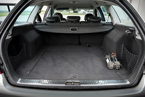 2005 Mercedes-Benz w211 e280 (12 foto / 15)