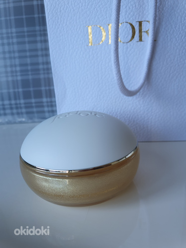 Продукция Dior ( уход за лицом и телом, макияж)