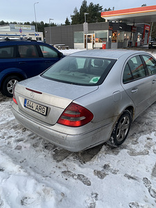 Продам Mercedes Benz e270 w211 (2 фото из 9)