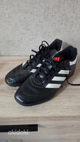 Adidase jalgpallisaapad