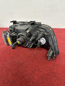 E39 Xenon esituled Facelift Täiskomplektsed (3 foto / 6)