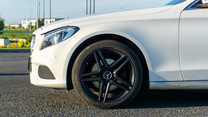 Mercedes-Benz C220 2015 (1 foto / 15)