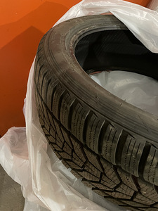 Зимняя резина HANKOOK KINERGY 4S2 (H750) 215/45R18 89Y M+S (6 foto / 9)