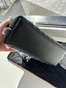 YSL Saint Laurent Loulou small bag (2 foto / 10)