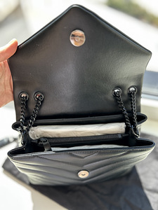 YSL Saint Laurent Loulou small bag (6 foto / 10)
