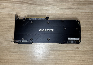GIGABYTE GeForce RTX 2080Ti Windforce 11G (3 foto / 3)