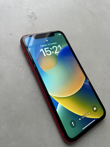 iPhone 11, 64 г (6 фото из 6)