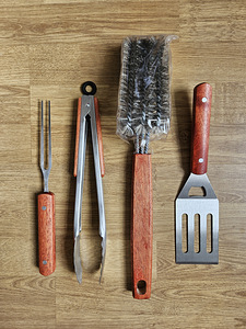Grillikomplekt (3 foto / 3)