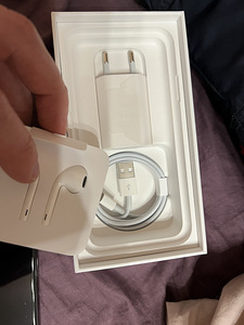 iPhone XS 256 ГБ (4 фото из 10)