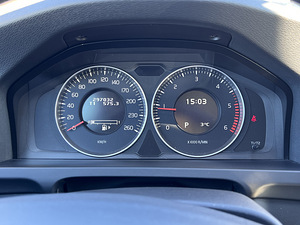 Volvo v60 1.6D (11 foto / 11)