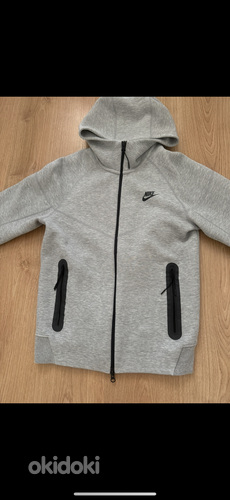 Nike tech fleece