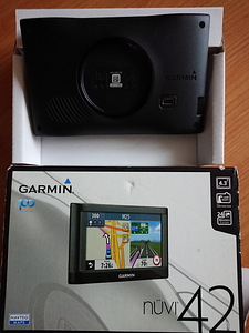 Garmin nüvi 42 (1 foto / 3)