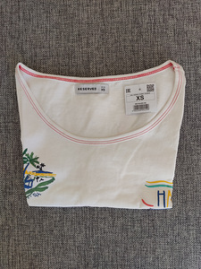 Новая женская футболка, Reserved (размер XS)