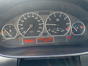 BMW E46 318i 2.0 2004 (9 фото из 13)
