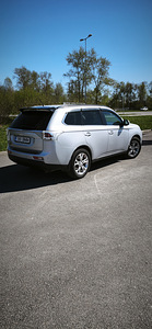 Mitsubishi Outlander 2.0 110kW B+Gaas (6 foto / 14)