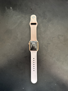 Apple Watch - SE, 40mm, Gold Aluminium (1 foto / 2)